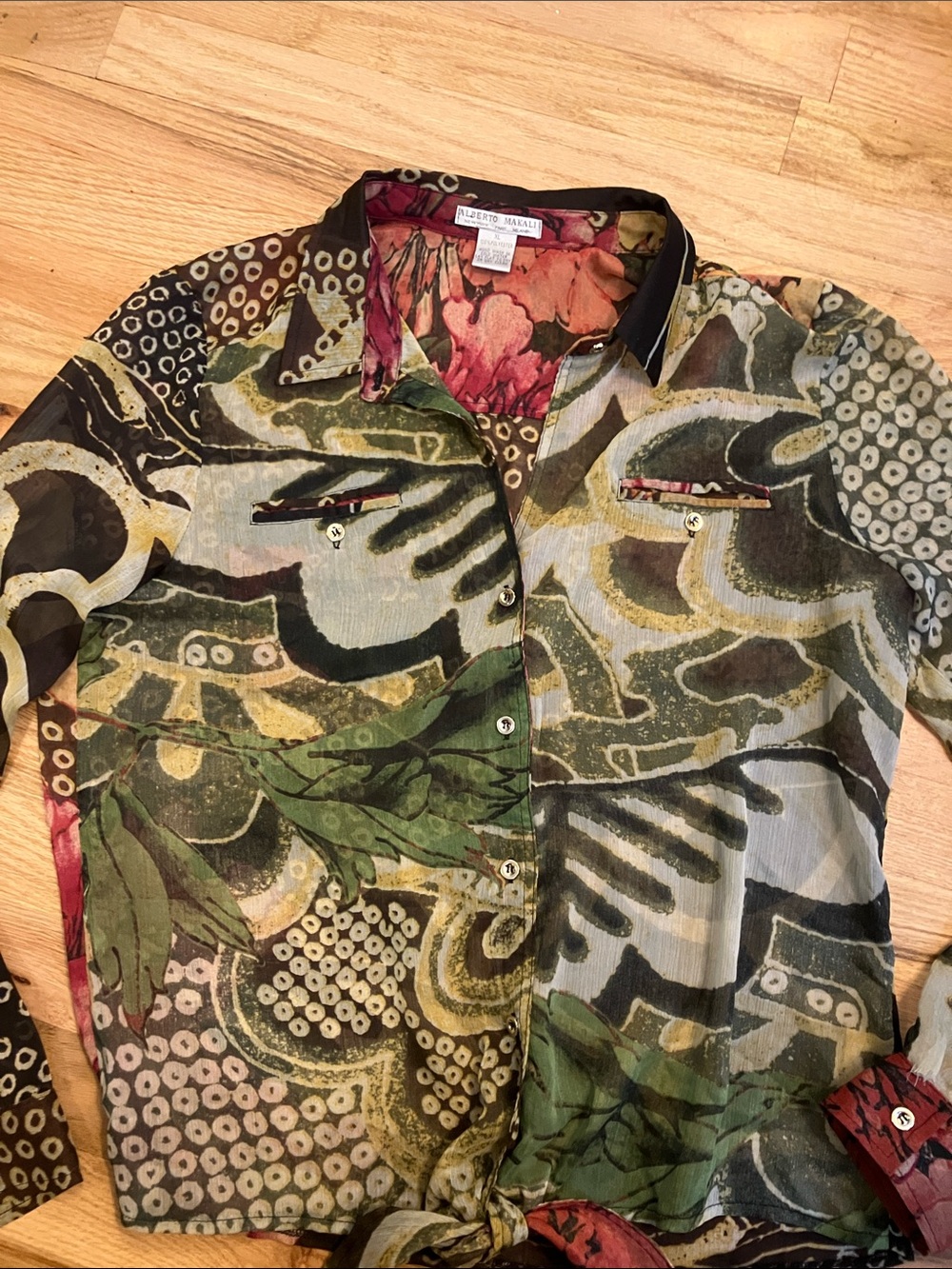 Alberto Makali Multicolor Floral Print Blouse in Rust & Burgundy - Picture 3 of 9